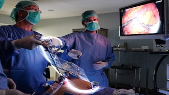 Las cirugías bariátricas tienen apenas