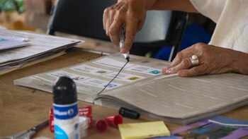 A qué hora cierran las