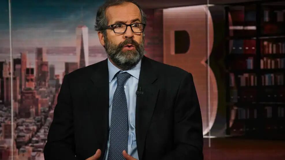 Ferro señaló que la acumulación de reservas y un tipo de cambio competitivo son claves para superar la crisis