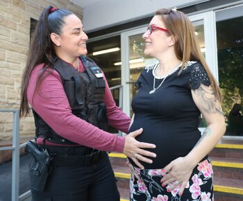 Elina se desempeña desde hace