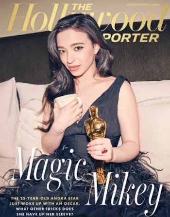 Mikey Madison celebró su inesperada victoria en los Oscar 2025 junto a su familia y equipo (Portada de la revista The Hollywood Reporter/Beau Grealy)