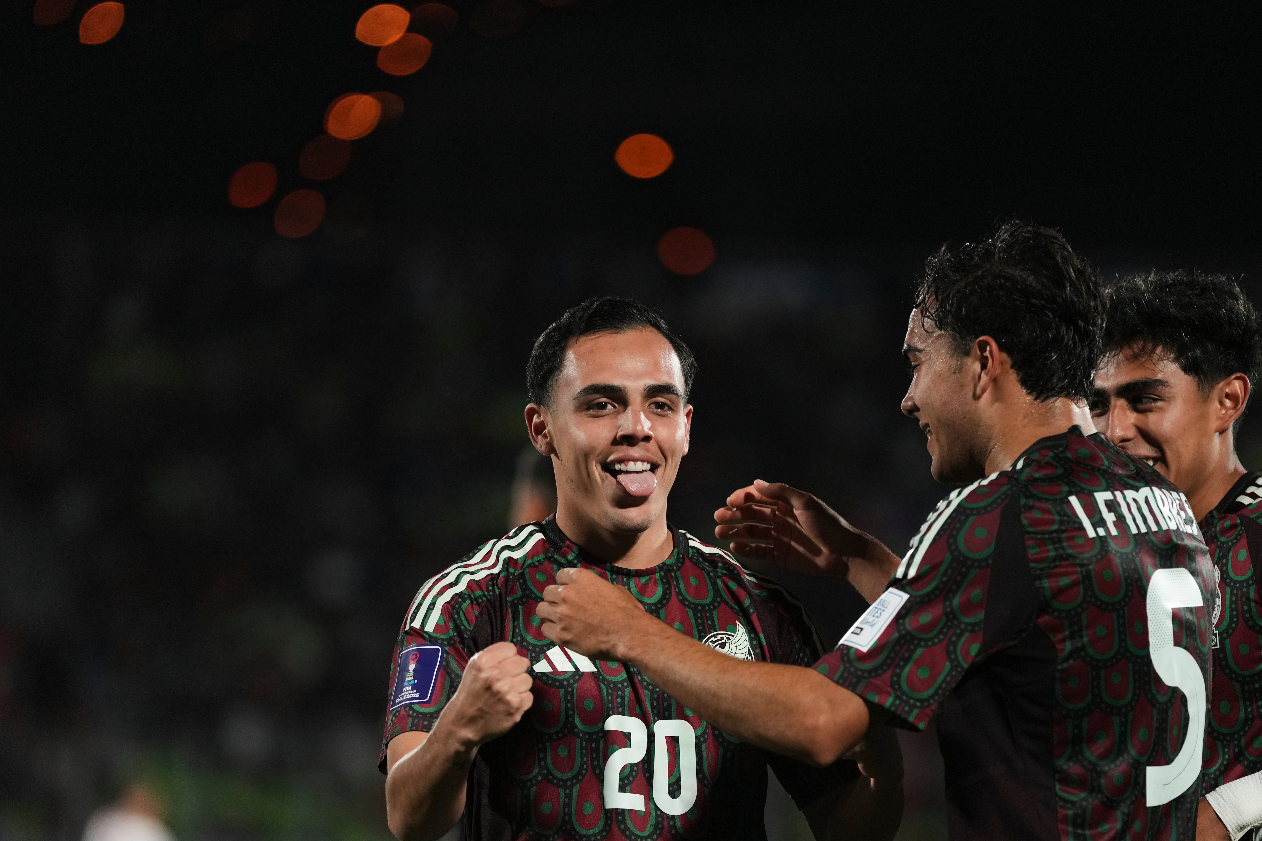 La Inteligencia Artificial proyecta un posible cruce entre México y Nigeria en cuartos de final del Mundial Sub-20. (AP Foto/Andre Penner)