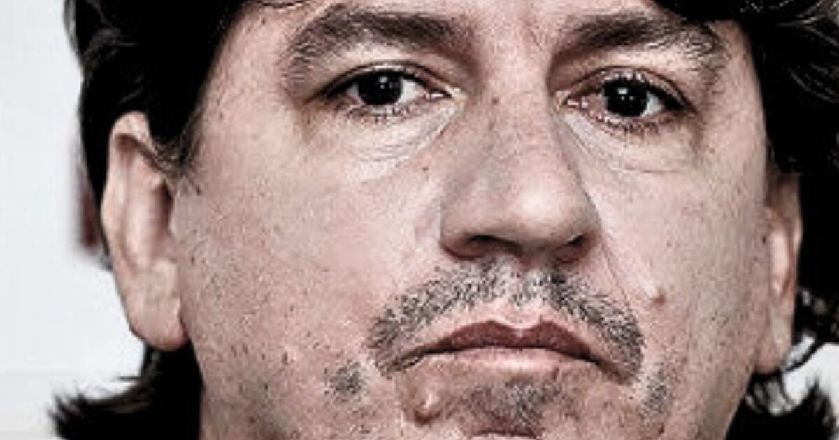 Universitario de Deportes: La Salida de Jean Ferrari y los Peligros de una Transición Inestable