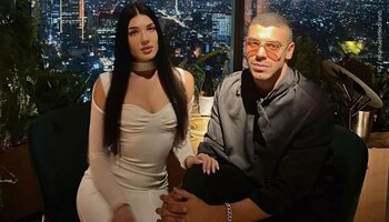 La joven, elogiada por su