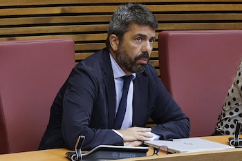 07/05/2026 El expresident de la generalitat Valenciana, Carlos Mazón, durante una sesión de control al 'president', Juanfran Pérez Llorca, a 7 de mayo de 2026, en Valencia, Comunidad Valenciana (España). El presidente de la Generalitat se somete a las preguntas de los grupos parlamentarios que fiscalizan sus cinco meses al frente del Consell.
POLITICA
Rober Solsona - Europa Press