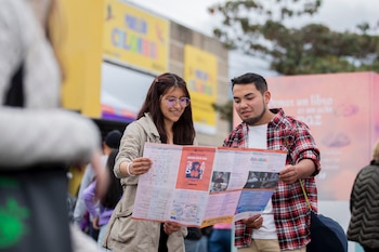 La FILBo se suma a esta tendencia y muestra que lectura es un importante aliado para niños, niñas y adultos por varias razones. (Cortesía Feria Internacional del Libro de Bogotá (FILBo) 2024)