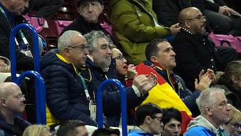 COE "respalda" decisión del COI