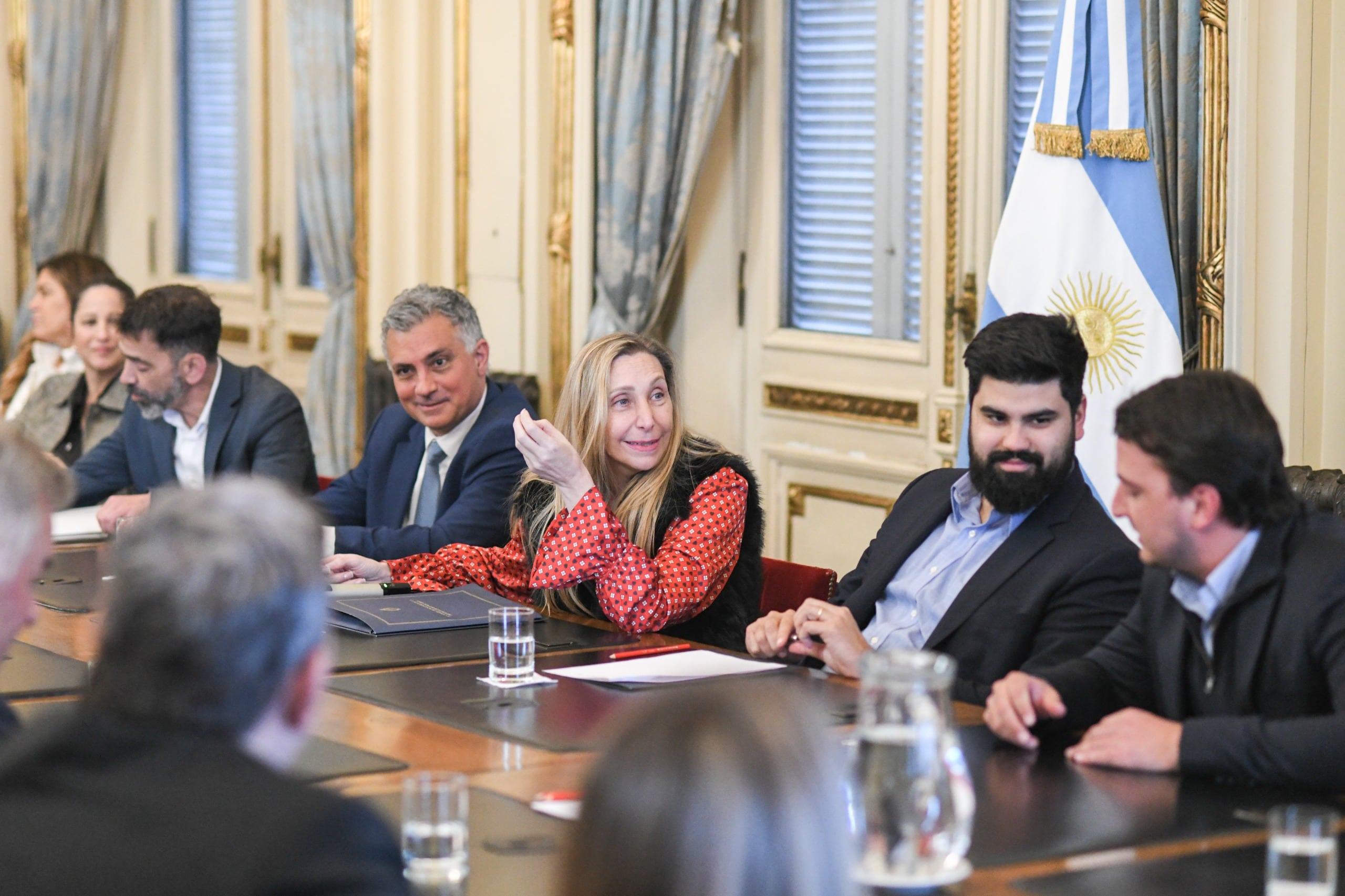 Karina Milei recibió a los legisladores provinciales de La Libertad Avanza en el Salón Norte de Casa Rosada.