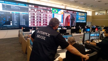 Agentes de Interpol Brasil (Interpol)