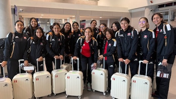 Perú ya emprendió viaje al Mundial Sub 17 de Vóley: equipo listo para debutar en Chile tras un pequeño ajuste en la convocatoria