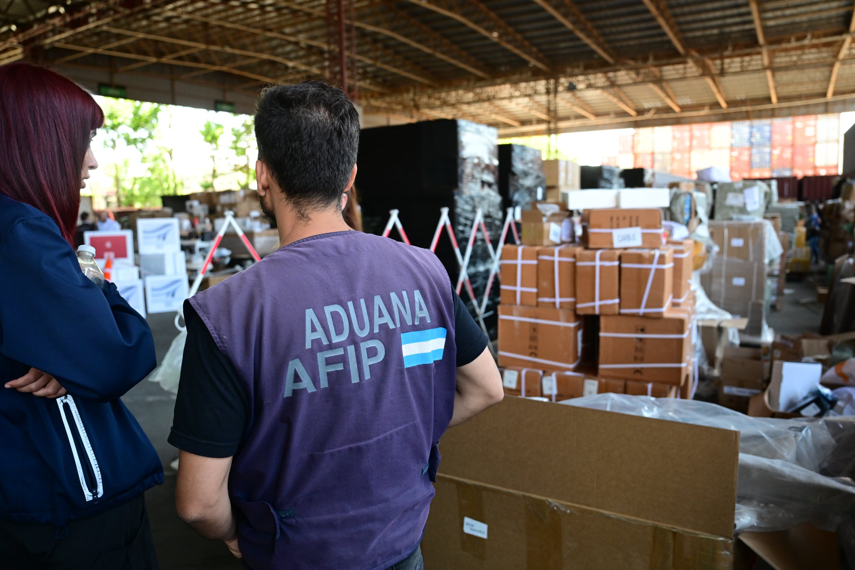 Los trabajadores de Aduana anunciaron cuatro días de paro en abril por un reclamo salarial