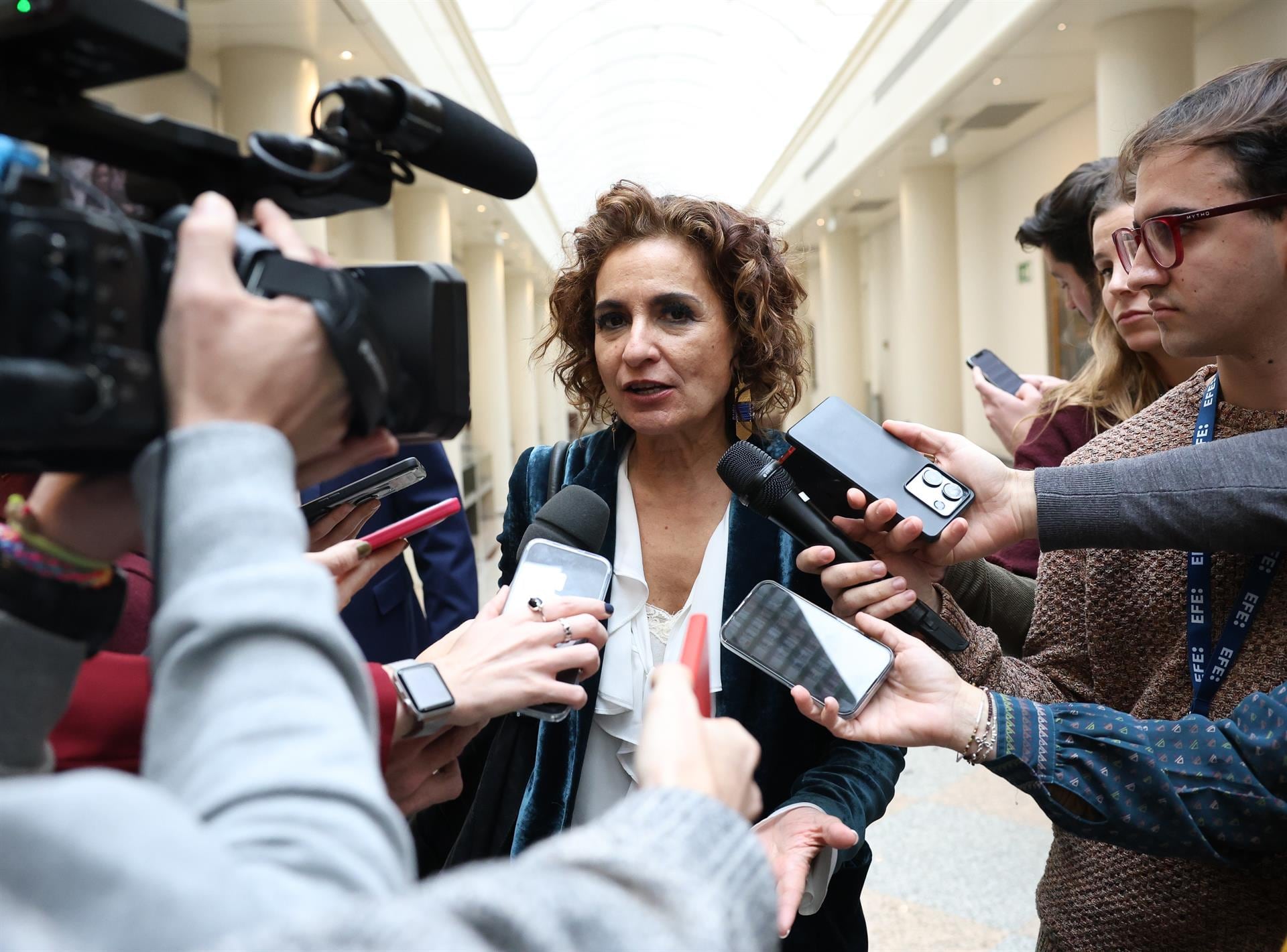 VÍDEO: Gobierno se alegra de que la Fiscalía rechace investigar a Zapatero por narcotráfico y espera que le pidan perdón