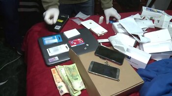 La policía que se postuló