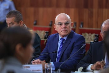 Ernesto Álvarez se distancia de Keiko Fujimori: el ministro de Justicia cuestiona la propuesta de retirar al Perú de la Corte IDH y sostiene que no es conveniente hacerlo en el actual escenario