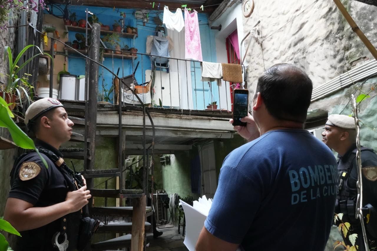 El Gobierno porteño desalojó una casa familiar en Palermo tras 33 años de ocupación y restituyó la propiedad a su dueña legítima