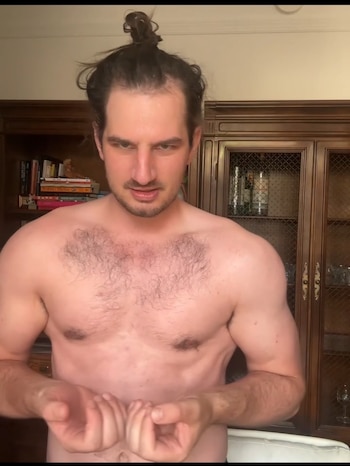 Tomó esteroides y y bebió alcohol todos los días sin entrenar: así le fue en su primera competencia de culturismo - BoozeBagFitness