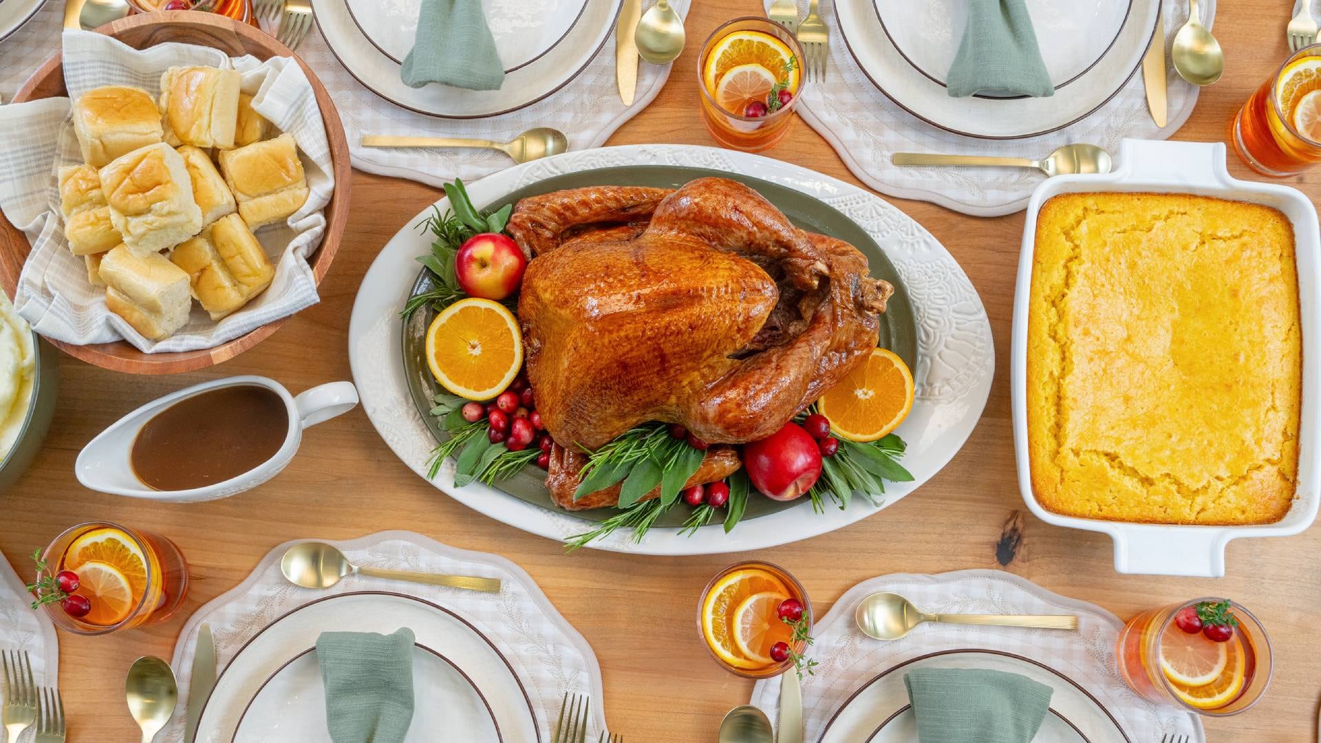 Walmart lanzó una canasta de comida para las fiestas de fin de año con un costo de 35 dólares para diez personas. (Walmart)