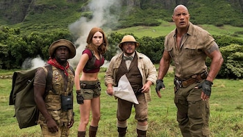 Kevin Hart, Karen Gillan, Jack Black y Dwayne Johnson en 'Jumanji'