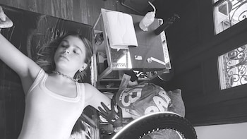 Muna Pauls explicó el profundo motivo detrás de su nuevo tatuaje: “Me lo hice por él”