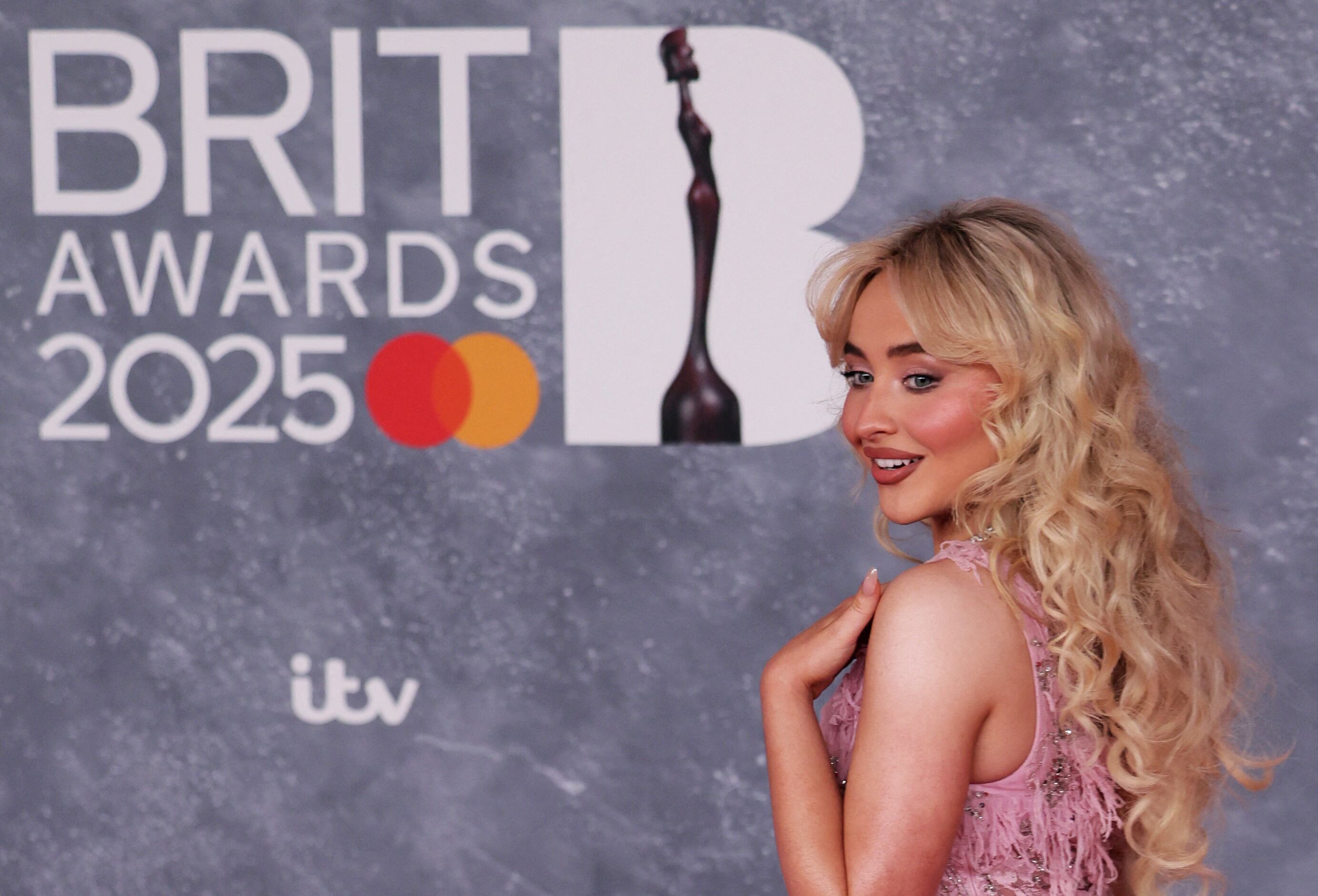 Sabrina Carpenter, una de las primeras en impulsar este estilo (Reuters)