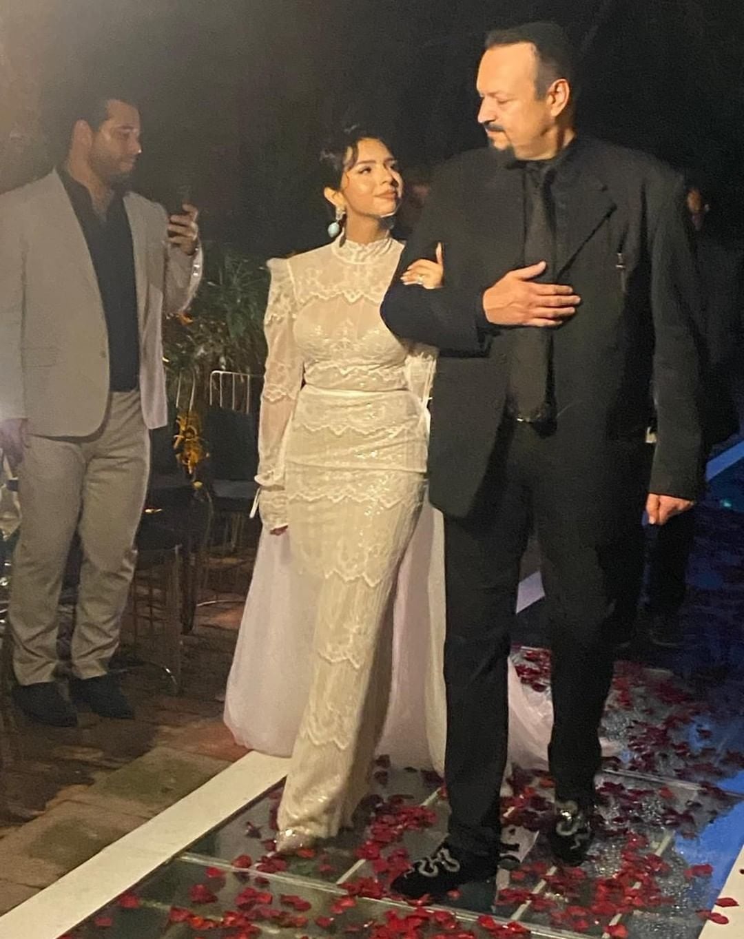 Ángela Aguilar y Christian Nodal se casaron por la vía civil en julio de 2024. (X/@OscarOmar_)