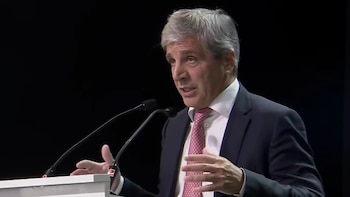 Caputo: “Apuntamos a que para 2031 hayamos devuelto al sector privado USD 500.000 millones por baja de impuestos”
