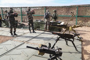 Maniobras militares en Tayikistán en