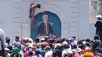 Lincharon y colgaron a un