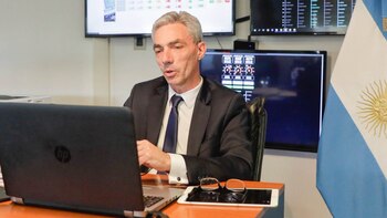 Meoni habló con los diputados