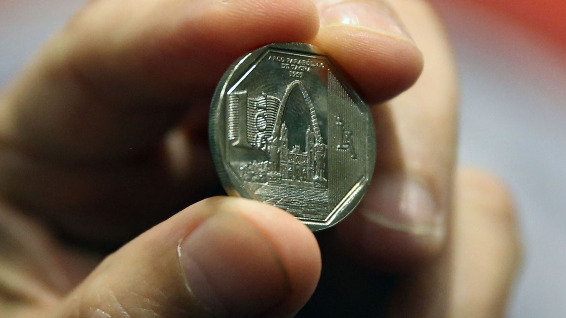 Entre los rubros con mayores alzas de precios en enero de 2026 figuran Restaurantes y hoteles, Bienes y servicios diversos y Alimentos y bebidas no alcohólicas.