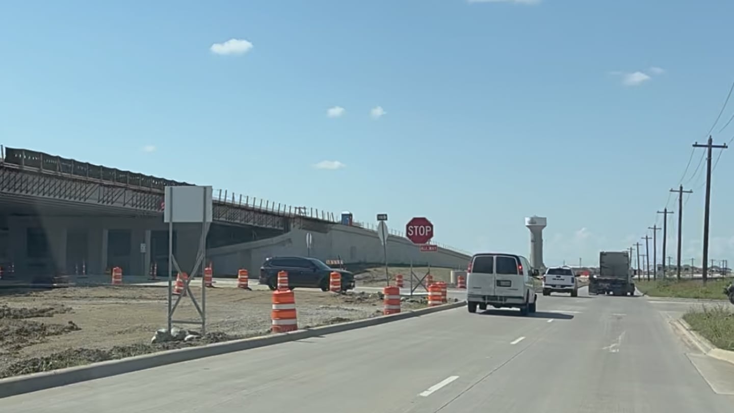 Los suburbios del área metropolitana de Dallas-Fort Worth experimentan un impacto económico, político y cultural debido al auge poblacional del Sun Belt (Amanda Macias, Fox News Digital)