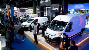 Dos automotrices presentaron nuevas versiones de vehículos utilitarios: cuáles son y cuánto cuestan