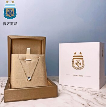 Collar de plata con aguamarina