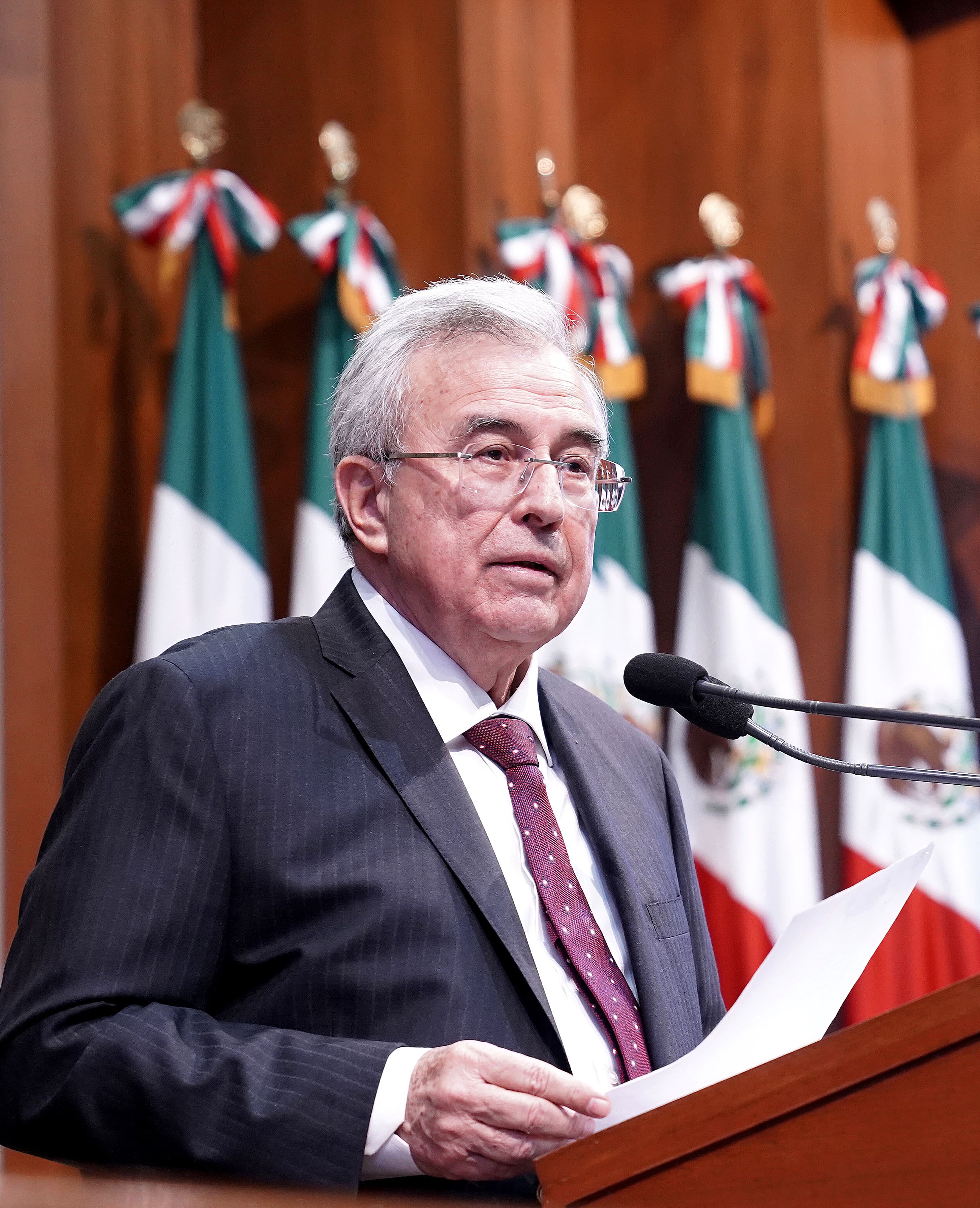 Rubén Rocha Moya ha sostenido que su administración actúa con transparencia y disposición para aclarar cualquier señalamiento en su contra. EFE/ Juan Carlos Cruz