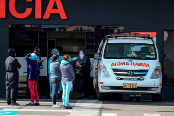 Guillermo Lasso debe hacer frente