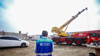 Recuperan terreno de más de 13 mil m2 ocupado por más de 20 años en Santa Anita para nueva sede de brevetes