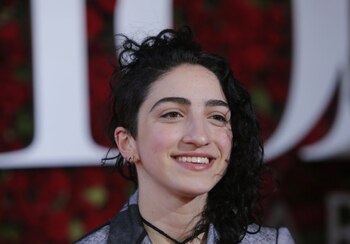 FOTO DE ARCHIVO. Emily Estefan llega a la septuagésima edición de los premios Tony en Nueva York, Estados Unidos. 12 de junio de 2016. REUTERS/Andrew Kelly