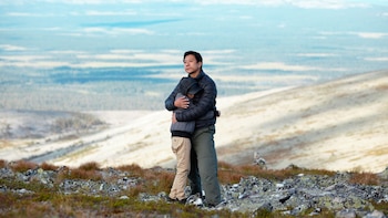 “Un amor cerca del paraíso”,