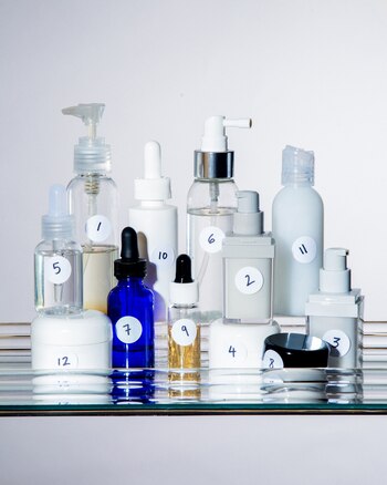 Los expertos afirman que los productos básicos para el cuidado de la piel deben ser limpiador, humectante y protector solar (Cuartoscuro.com)