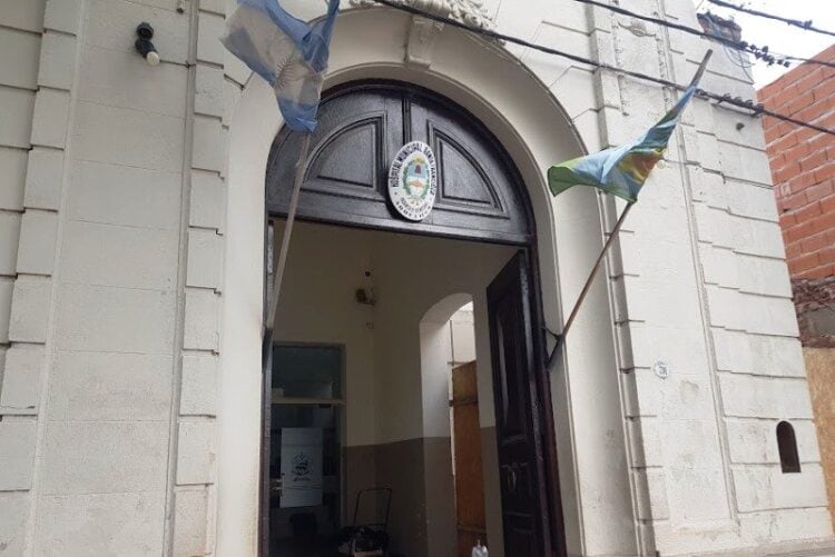 Las pericias balísticas y las declaraciones testimoniales determinarán el origen de los proyectiles que impactaron contra el coche de los jóvenes de Pergamino (Fotos: Diario El Norte)