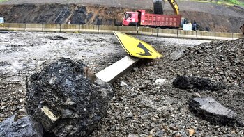 Bolivia inauguró una autopista china,