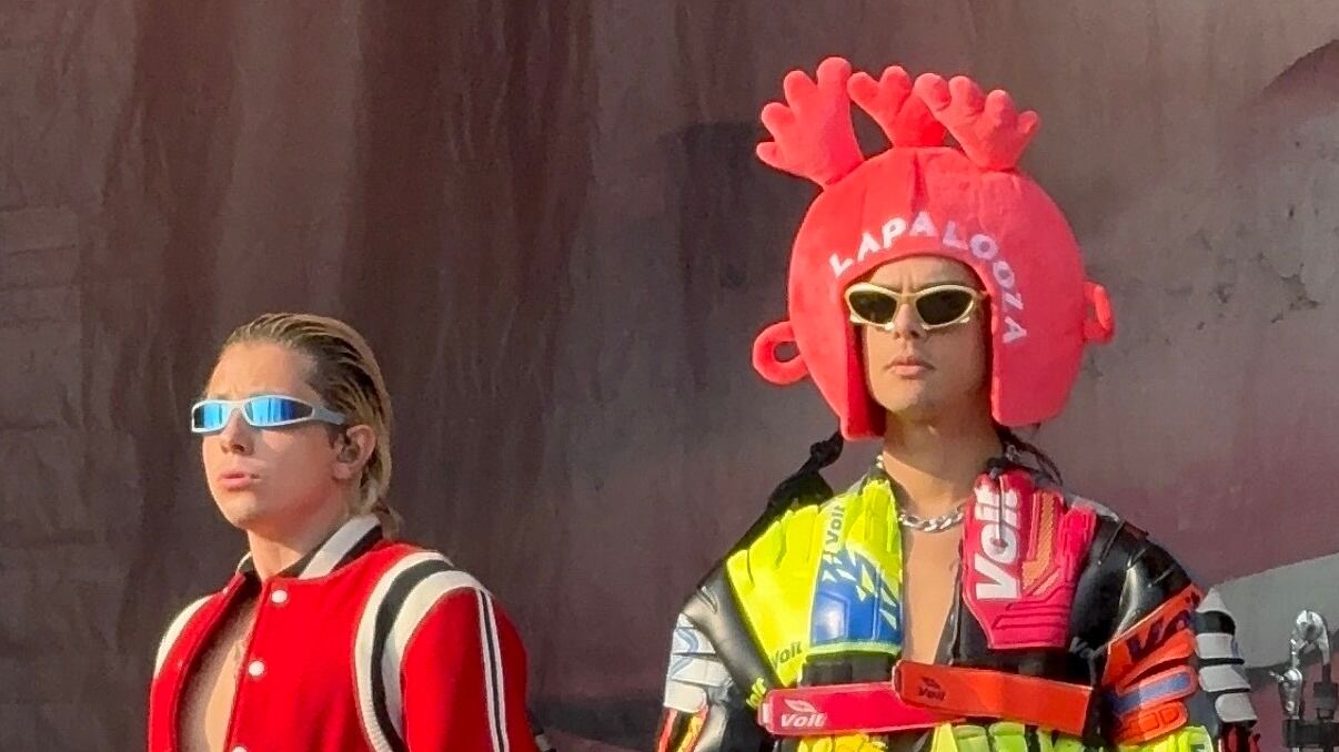 Ca7riel y Paco Amoroso brillaron en Lollapalooza Chicago