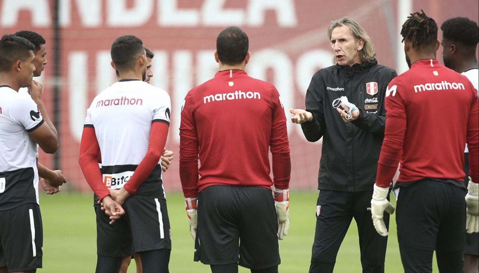 Las concentraciones de Perú cambiaron durante el proceso de Ricardo Gareca. El técnico buscó reducir las distracciones externas y estableció reglas para priorizar el trabajo antes de cada fecha. (Selección Peruana)