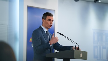 (AMP) Sánchez admite que el