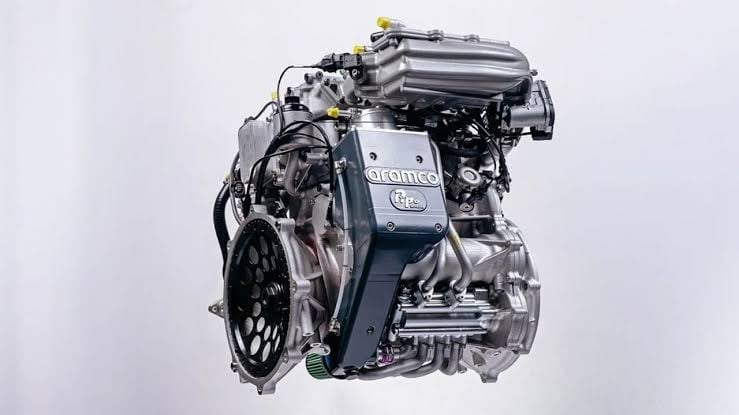 El motor DHE desarrollado por Aramco es un monobloque de tres cilindros con una eficiencia del 42%, muy superior a la de los impulsores convencionales.