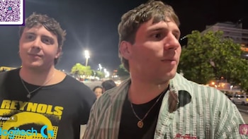 Gaspi y Lucas Vignale en las calles de Rio de Janeiro. YouTube.