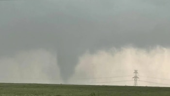 Un impresionante ciclón se forma