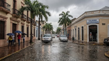 República Dominicana bajo alerta: Sistema frontal en disipación y vaguada mantendrán lluvias intensas el fin de semana