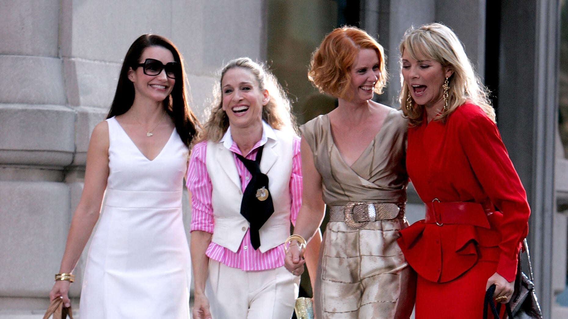 Parker interpretó a Carrie Bradshaw desde 1998, con regresos para dos películas y una continuación televisiva (1998)
