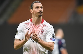 Zlatan tiene 39 años y sigue siendo uno de los goleadores más letales de Europa (Reuters)